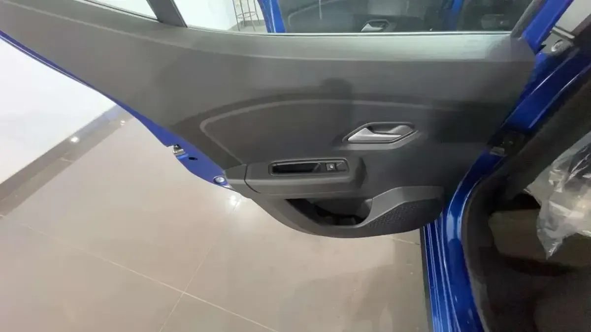 Nuova Dacia Sandero Expression 122 CV (89 kW) 2026 Blu/azzurro Berlina