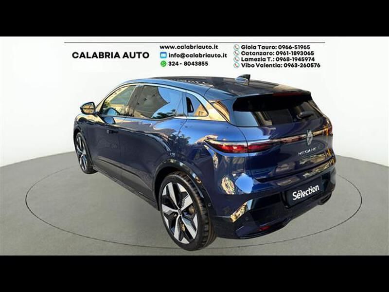 Nuova Renault Megane E-Tech Techno 2025 Blu scuro
