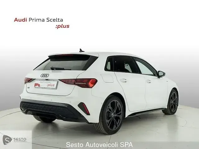 Usata Audi A3 S-Line 150 CV (110 kW) 2025 Bianco Berlina