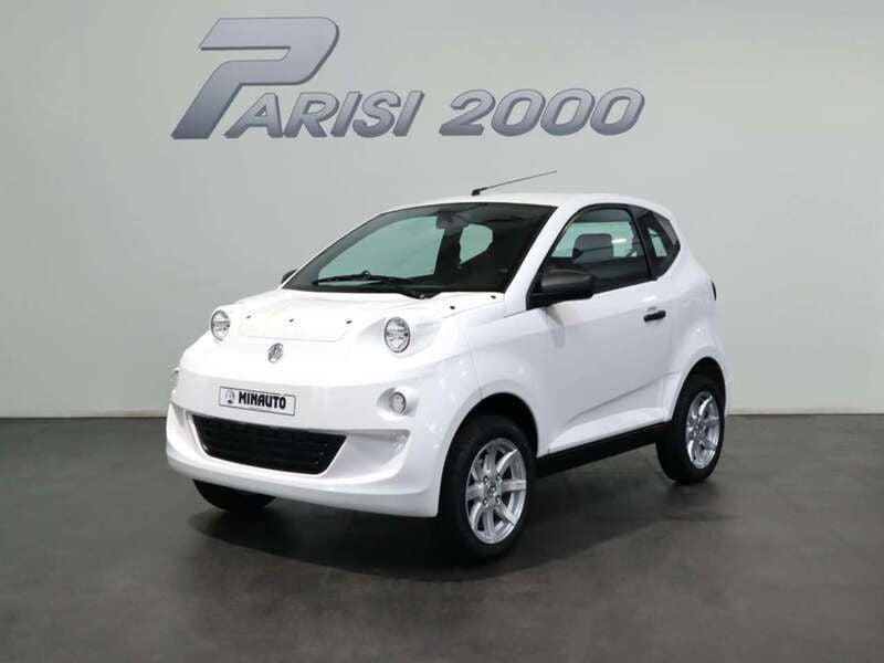 Nuova Aixam Minauto 2025 Bianco Utilitaria