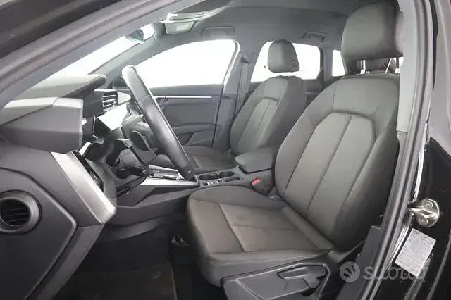 Usata Audi A3 S-Line 116 CV (85 kW) 2023 Nero Berlina