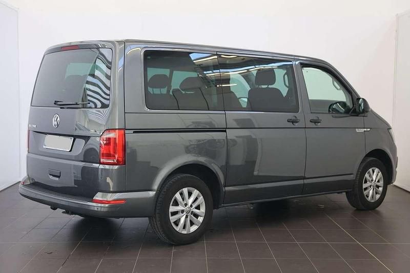 Usata VW Multivan 150 CV (110 kW) 2020 Grigio Furgone
