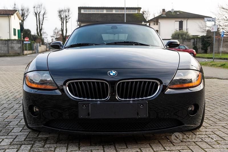 Usata BMW Z4 Comfort Edition 170 CV (125 kW) 2005 Nero Cabrio