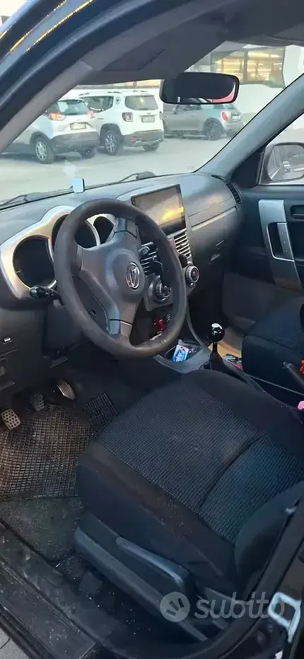 Usata Daihatsu Terios 105 CV (77 kW) 2008 Nero SUV