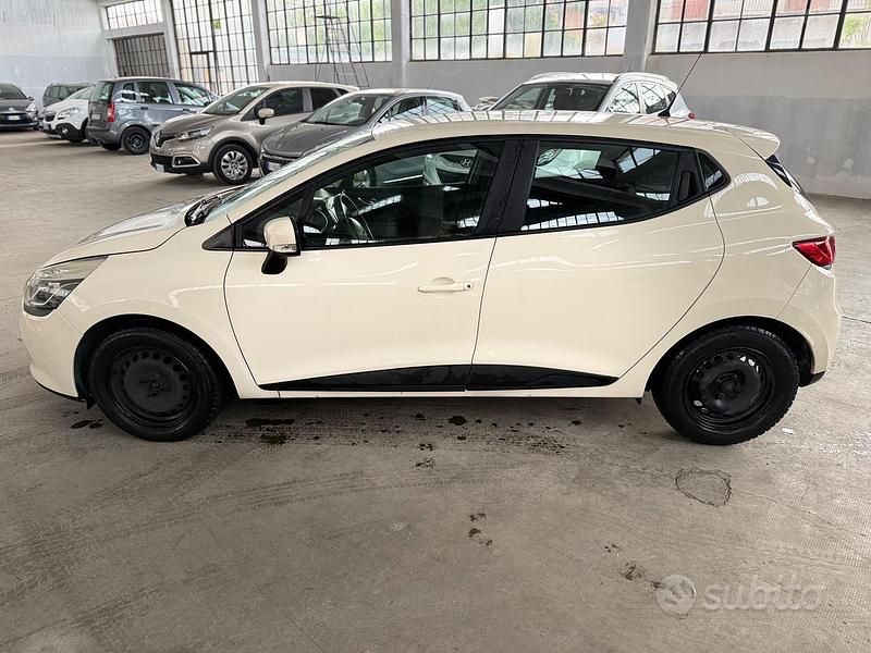 Usata Renault Clio IV 90 CV (66 kW) 2015 Berlina