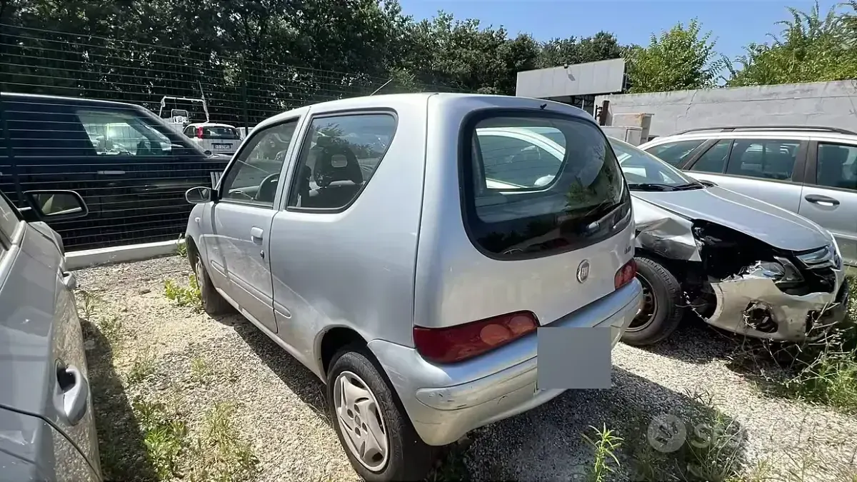 Usata Fiat 600 54 CV (39 kW) 2008 Grigio Utilitaria