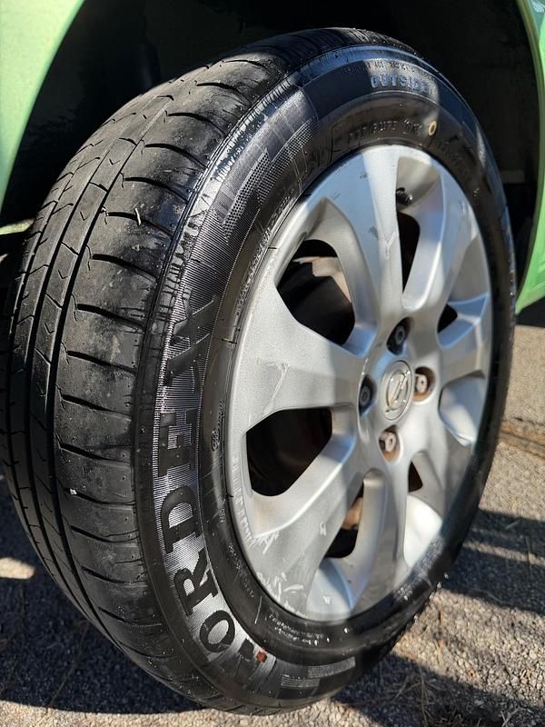 Usata Opel Agila Enjoy 86 CV (63 kW) 2009 Verde Utilitaria