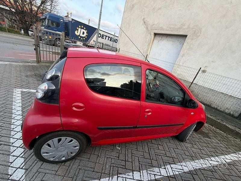 Usata Citroën C1 68 CV (50 kW) 2007 Rosso Utilitaria