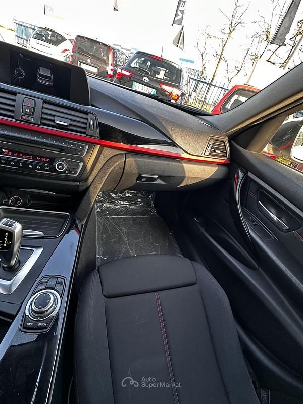 Usata BMW 316 136 CV (100 kW) 2015 Bianco Berlina