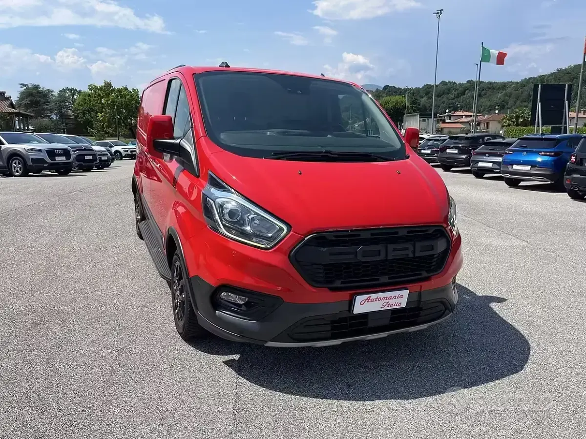 Usata Ford Transit Custom 170 CV (125 kW) 2021 Rosso Furgone