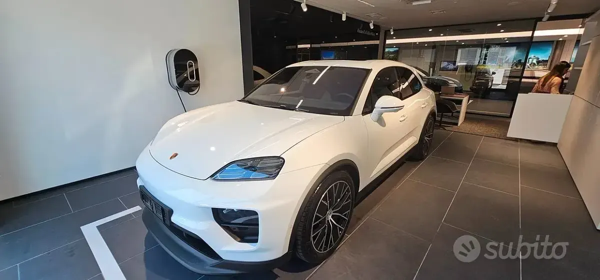 Usata Porsche Macan 197 CV (144 kW) 2025 Bianco SUV