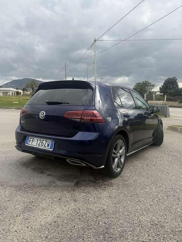 Usata VW Golf VII Highline 110 CV (80 kW) 2018 Berlina