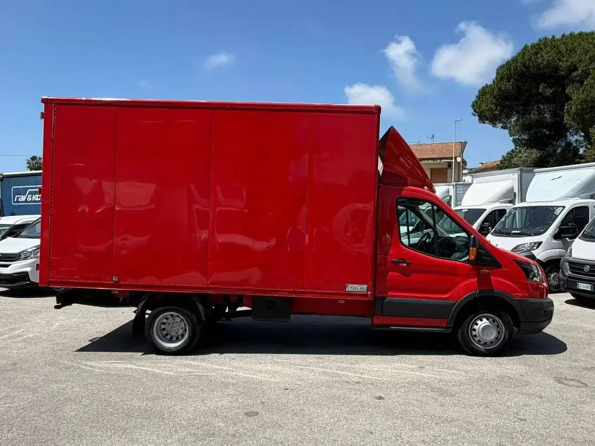 Usata Ford Transit 131 CV (96 kW) 2017 Rosso