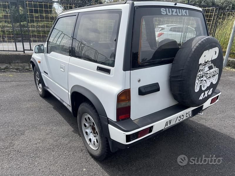 Usata Suzuki Vitara 1989 Bianco SUV