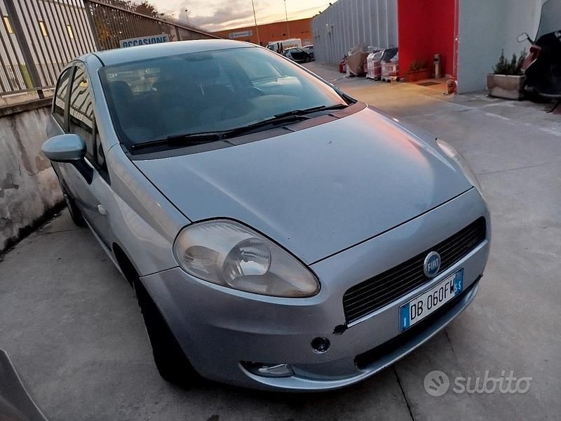 Usata Fiat Grande Punto 2006 Utilitaria