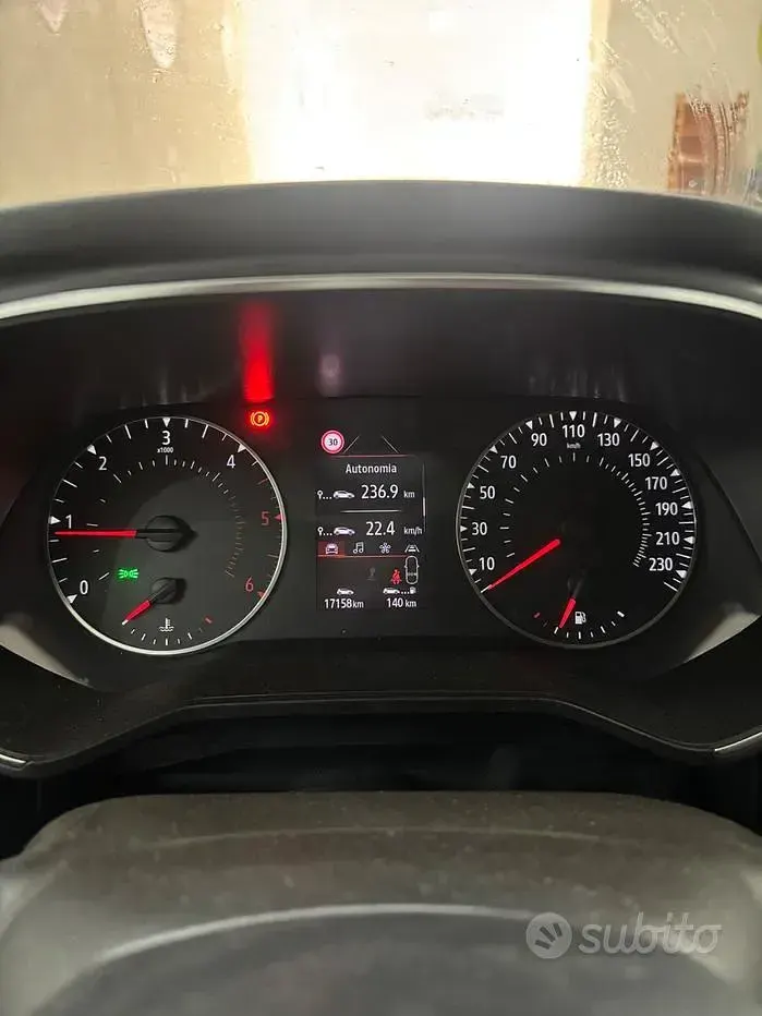 Usata Renault Clio V Zen 86 CV (63 kW) 2020 Grigio Berlina
