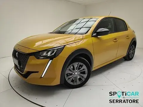 Usata Peugeot e-208 Allure 100 kW (136 CV) 2023 Utilitaria