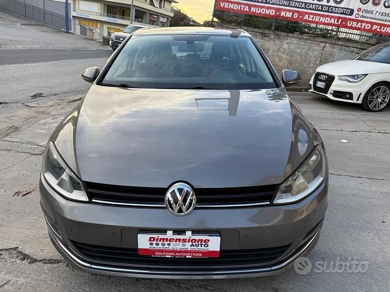 Usata VW Golf VII Highline 110 CV (80 kW) 2015 Grigio Berlina