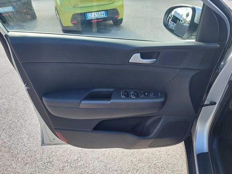Usata Kia Sportage 136 CV (100 kW) 2021 Grigio SUV
