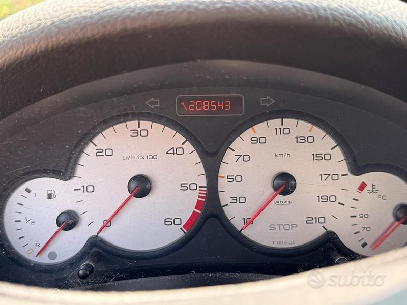 Usata Peugeot 206 2003 Blu Station wagon