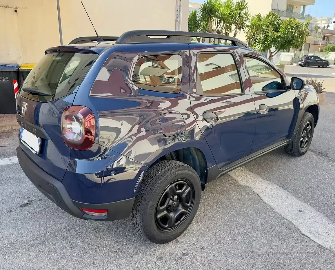 Usata Dacia Duster Essentiel 114 CV (83 kW) 2018 Bluazzurro SUV