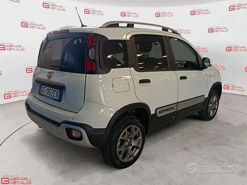 Usata Fiat Panda Cross Cross 86 CV (63 kW) 2021 Bianco Utilitaria