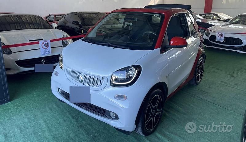 Usata Smart ForTwo Cabrio 61 CV (44 kW) 2017 Bianco Cabrio