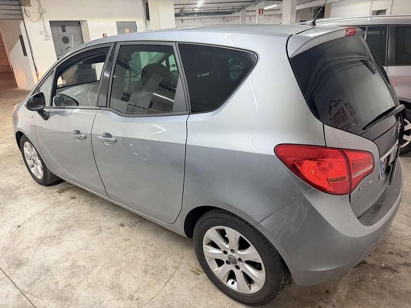 Usata Opel Meriva 95 CV (69 kW) 2013 Other Monovolume