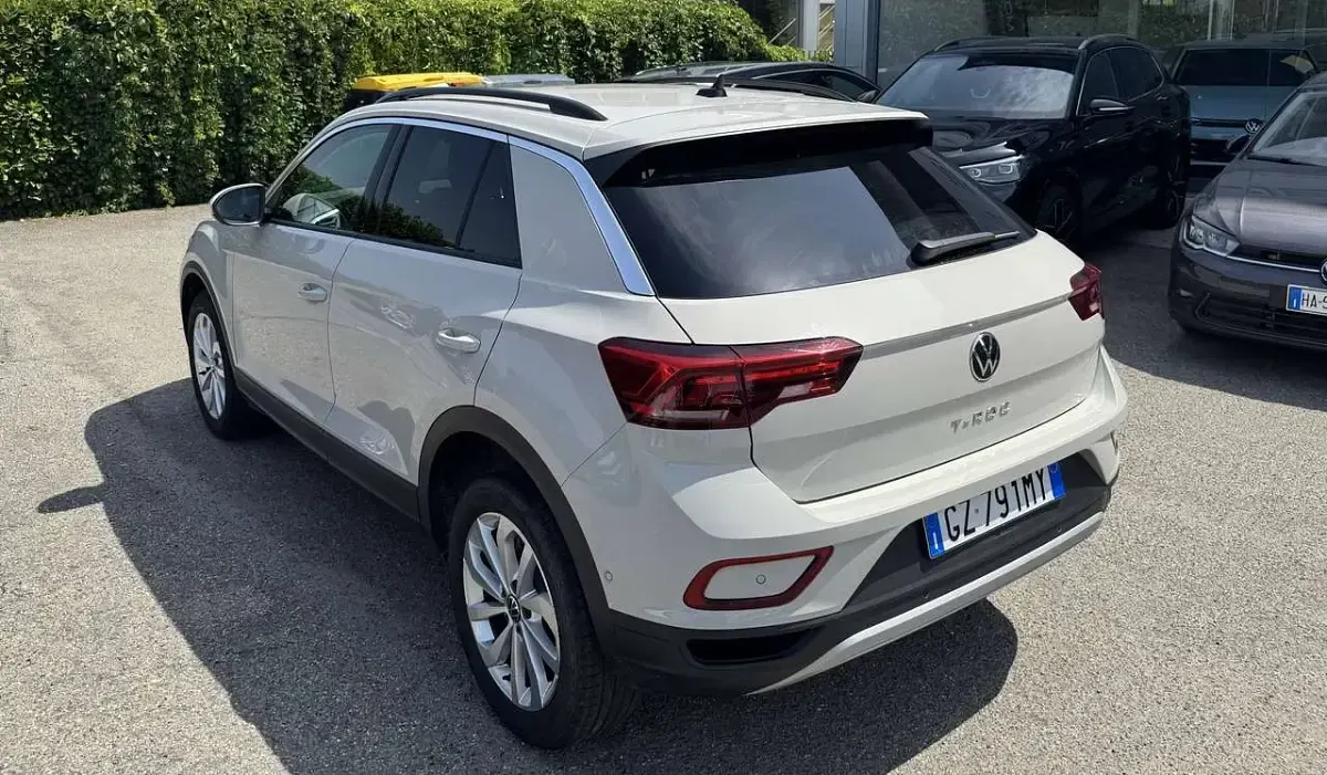 Usata VW T-Roc Edition 116 CV (85 kW) 2025 Ascot grey SUV