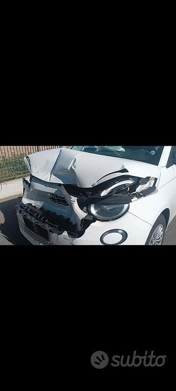 Usata Fiat 500e 2024 Bianco Utilitaria