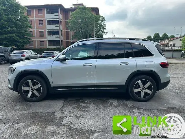 Begagnad Mercedes GLB200 Premium 150 HK (110 kW) 2021 Grå SUV