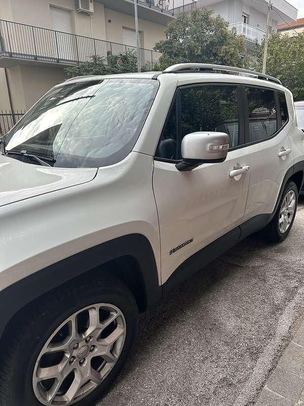 Usata Jeep Renegade Limited 120 CV (88 kW) 2017 SUV
