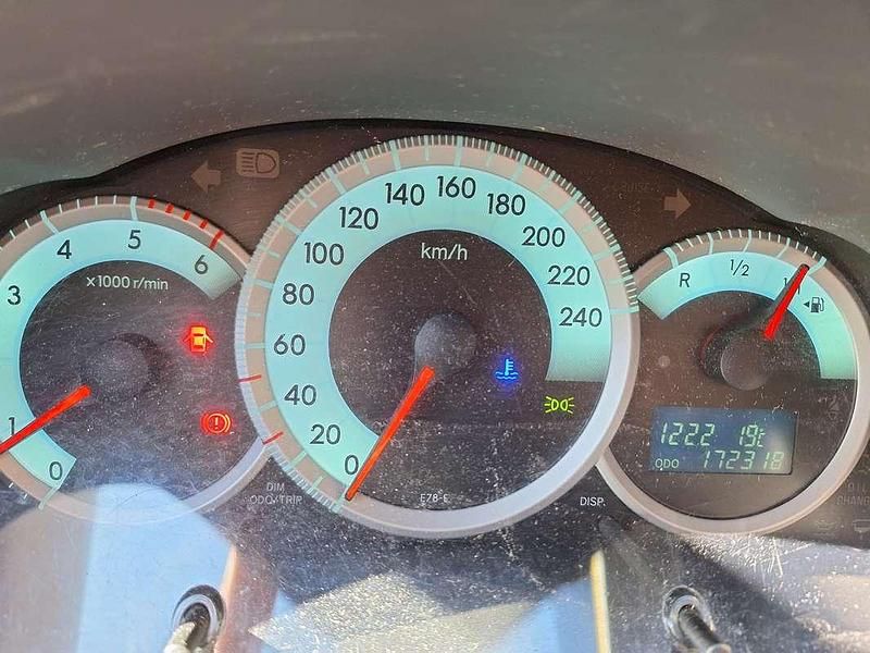 Usata Toyota Corolla Verso 136 CV (100 kW) 2008 Grigio Monovolume