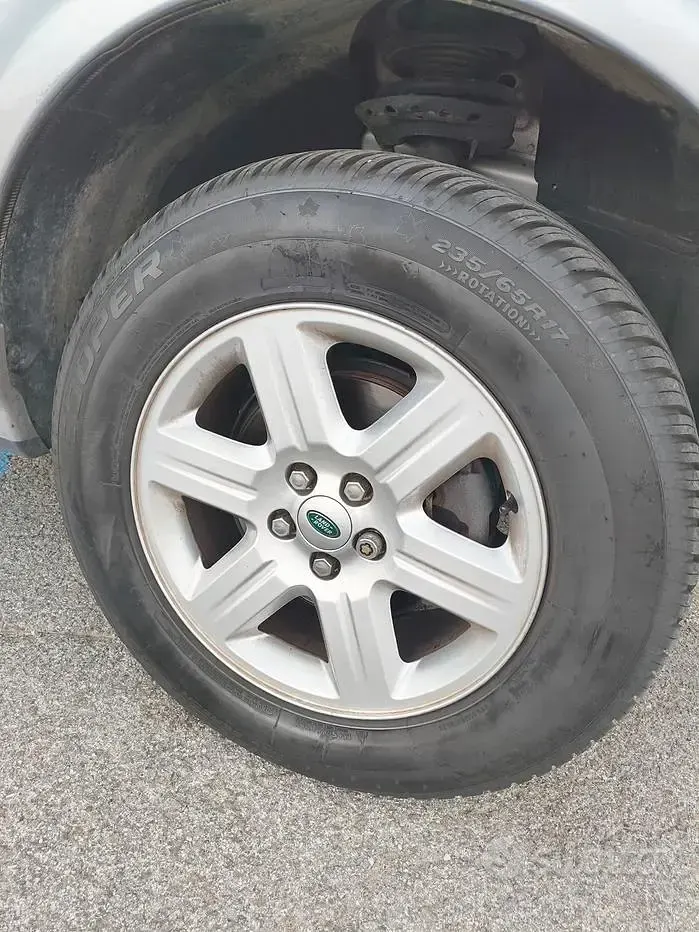 Usata Land Rover Freelander 2 SE 190 CV (139 kW) 2013 Grigio SUV