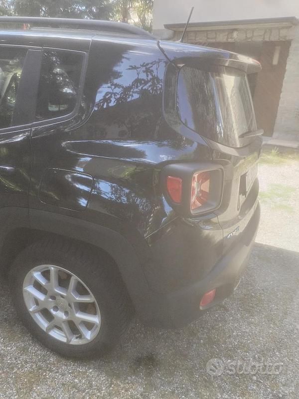 Usata Jeep Renegade 180 CV (132 kW) 2021 Nero SUV