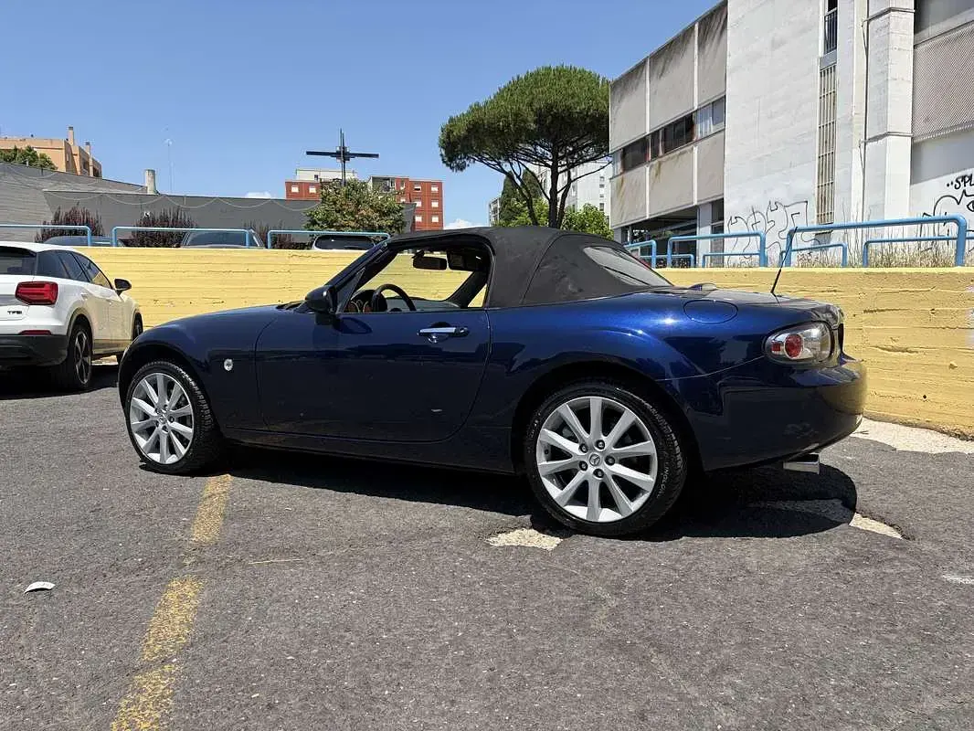 Usata Mazda MX5 131 CV (96 kW) 2008 Bluazzurro Cabrio