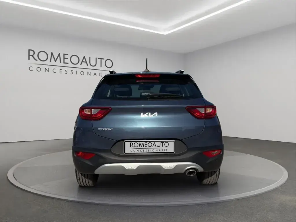 Usata Kia Stonic Urban 84 CV (61 kW) 2023 Bluazzurro SUV