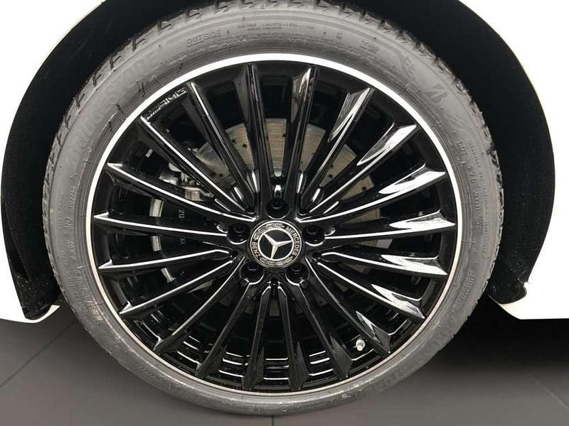Usata Mercedes CLA220 Premium 190 CV (139 kW) 2024 Bianco metallizzato Berlina