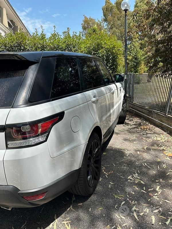 Usata Land Rover Range Rover 249 CV (183 kW) 2015 Bianco SUV