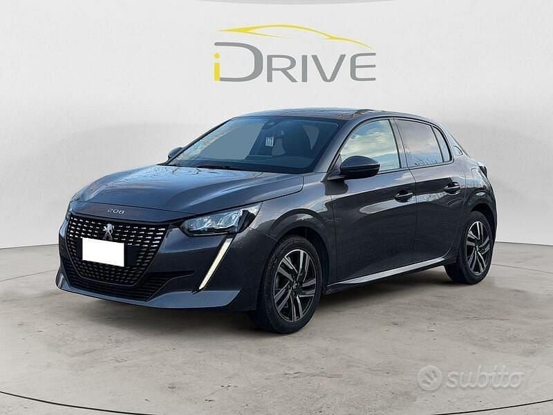 Usata Peugeot 208 Allure 100 CV (73 kW) 2021 Grigio Utilitaria