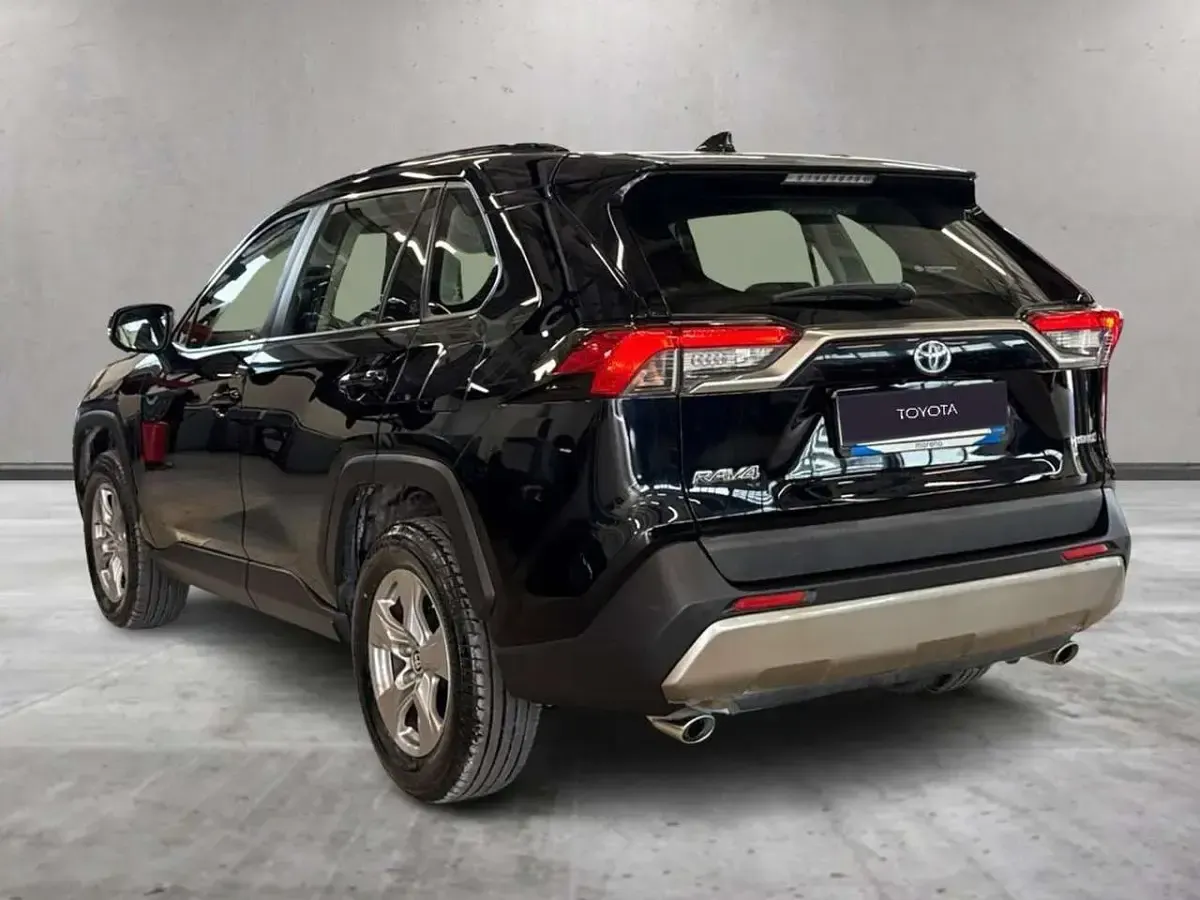 Usata Toyota RAV4 Hybrid Active 178 CV (130 kW) 2022 Other SUV