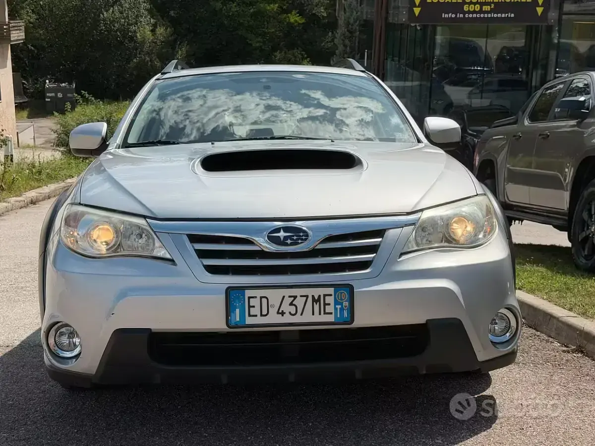 Usata Subaru Impreza Trend 150 CV (110 kW) 2010 Grigio Berlina