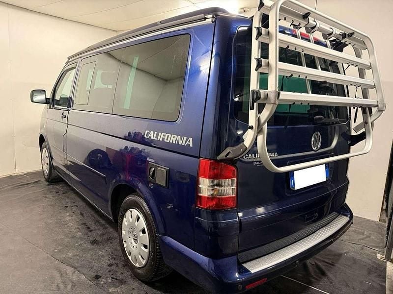 Usata VW California California 131 CV (96 kW) 2006 Blu/azzurro Furgone