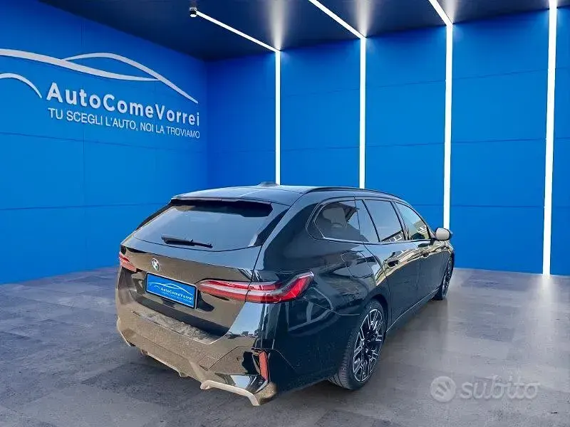 Usata BMW 520 M Sport 197 CV (144 kW) 2025 Nero Station wagon