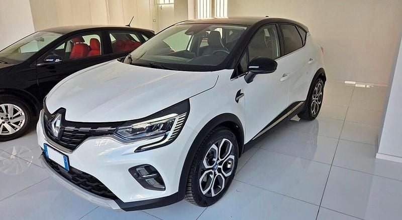 Usata Renault Captur Intens 93 CV (68 kW) 2021 Bianco SUV