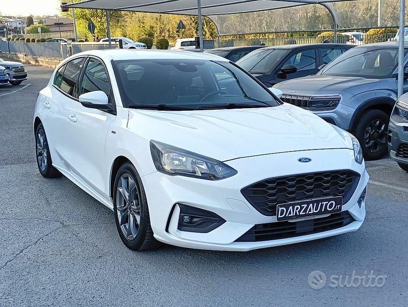 Usata Ford Focus ST-Line 120 CV (88 kW) 2018 Bianco Berlina