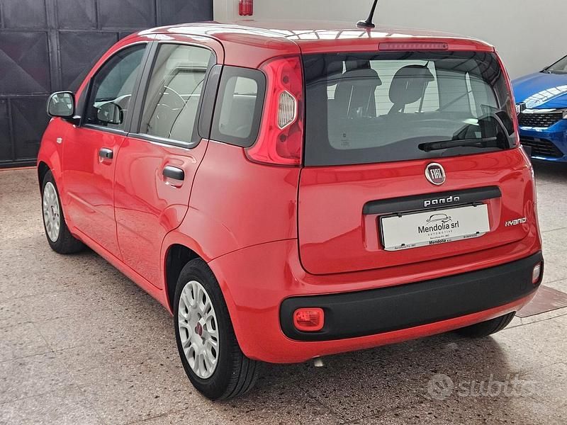 Usata Fiat Panda Easy 70 CV (51 kW) 2021 Rosso Berlina