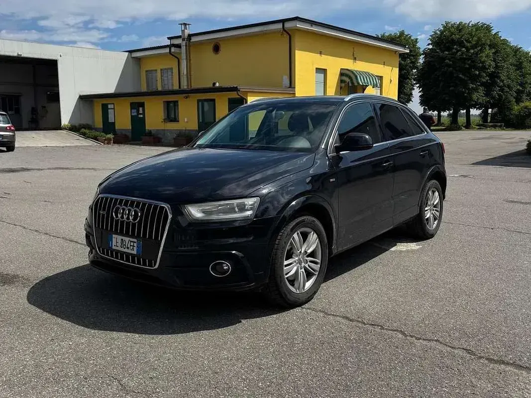 Usata Audi Q3 Advanced 177 CV (130 kW) 2012 Nero SUV
