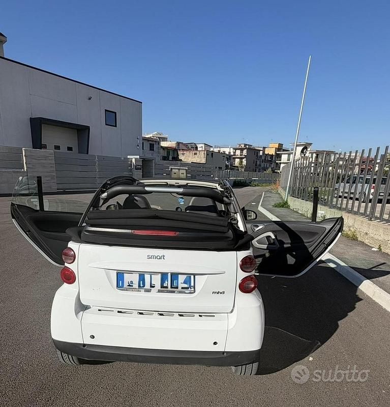 Usata Smart ForTwo Cabrio 71 CV (52 kW) 2010 Bianco Cabrio
