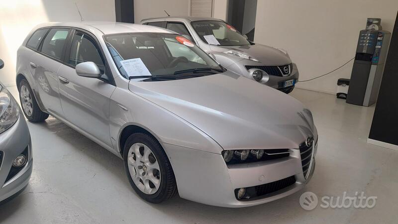 Usato 2008 Alfa Romeo 159 1.9 Diesel 150 CV (5.950 €)